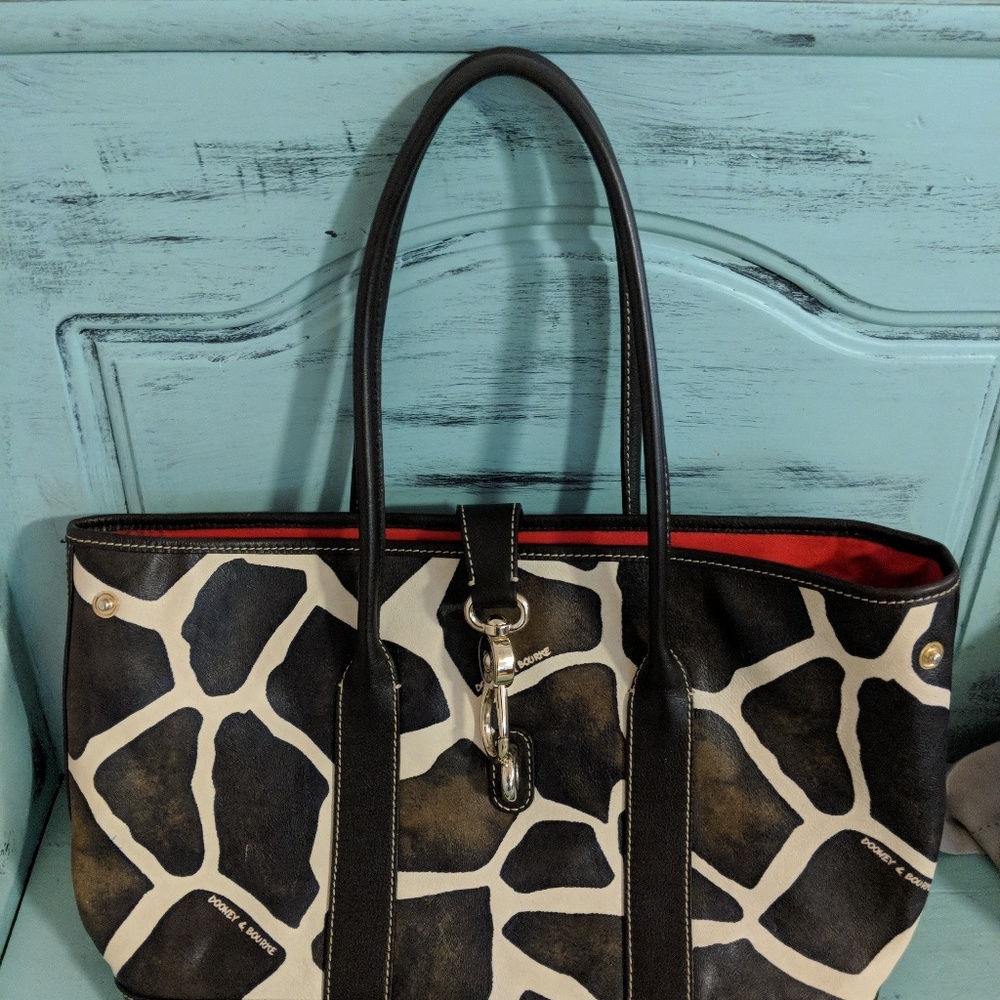 Dooney and Bourke giraffe print purse